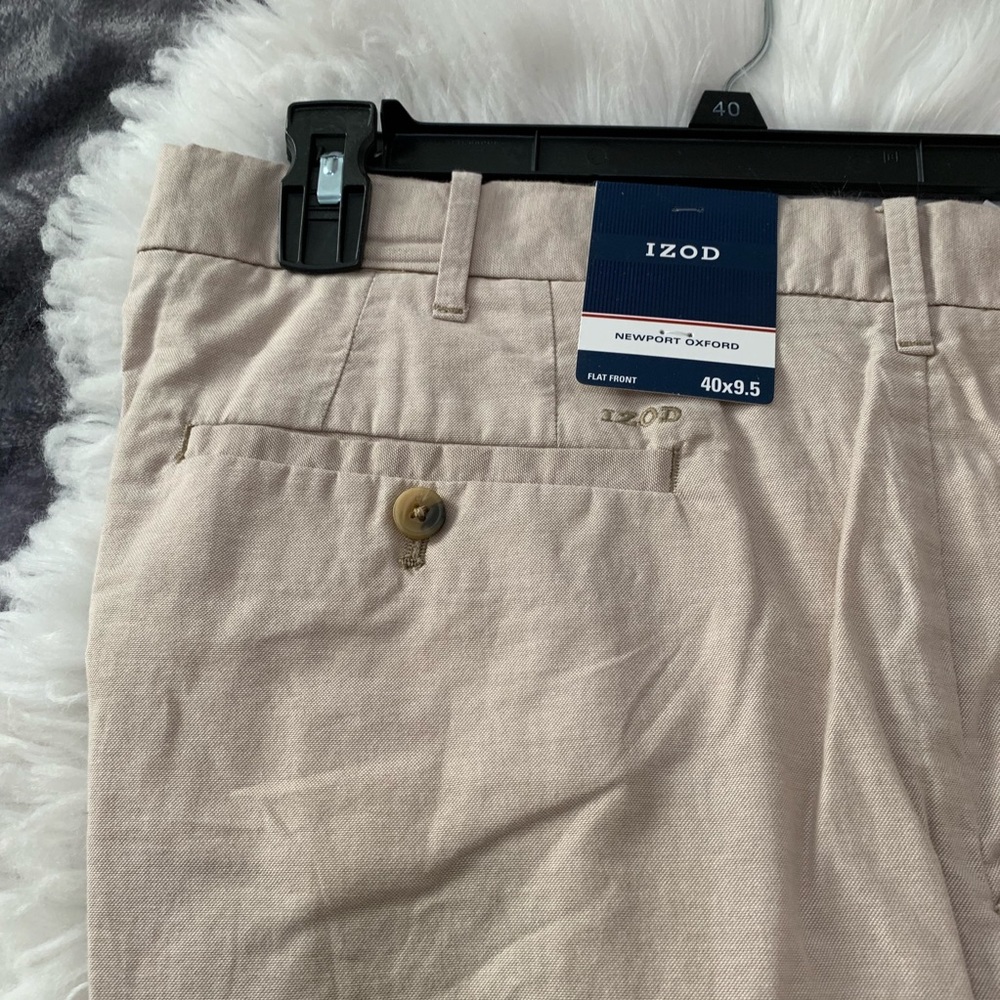 IZOD Newport Classic-Fit Oxford Stretch Shorts - Picture 3 of 8